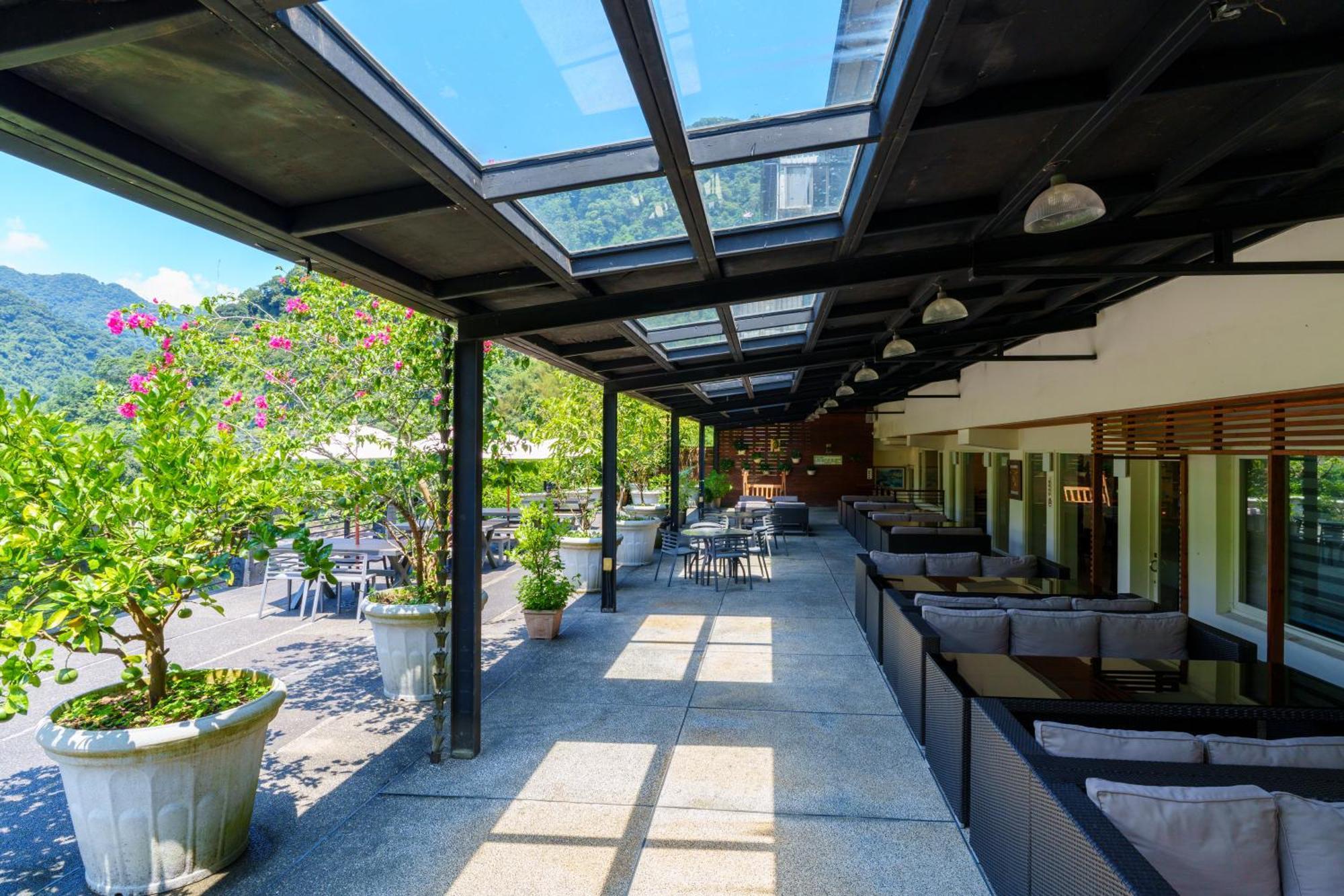 Spring Spa Hotel Wulai Exterior foto